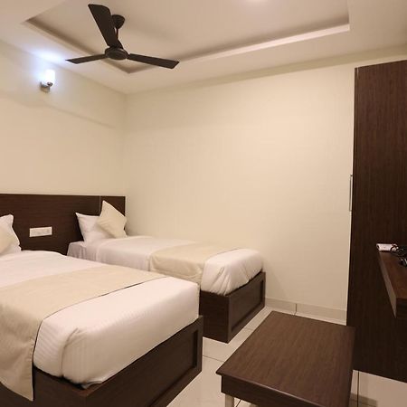 Lgp Residency Hotel Tiruchirappalli Exterior photo
